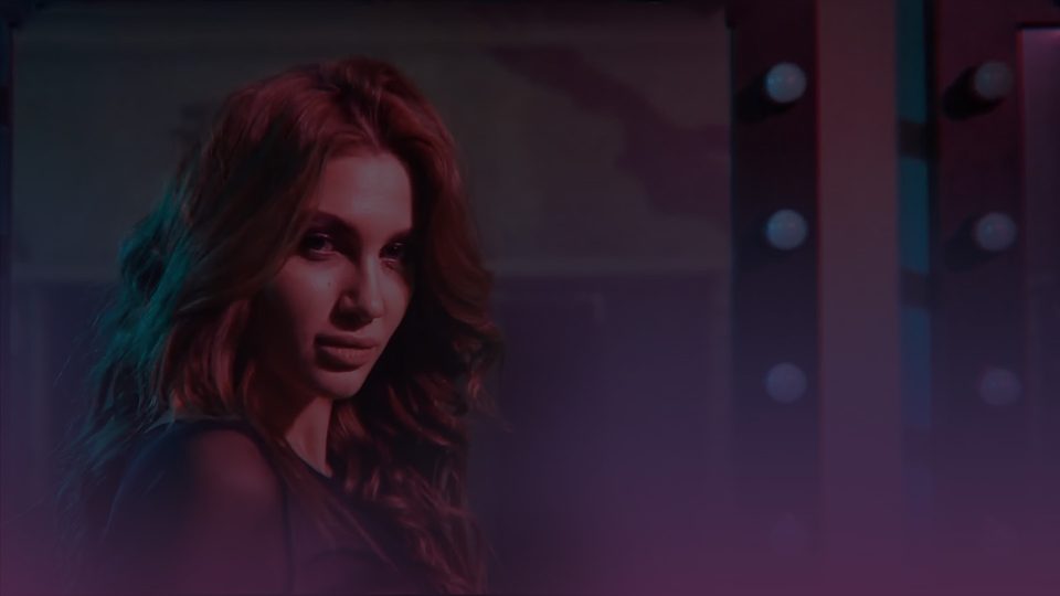 Кадр из ролика: Mobile app promo